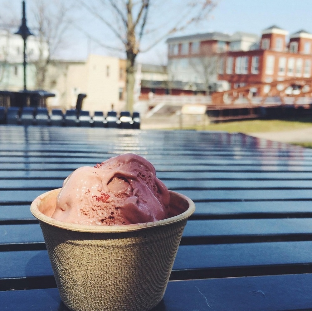 Meet your Posher, Amado